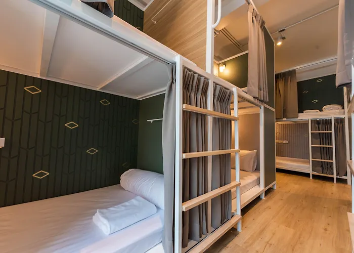 Boxpackers Phranakorn Hostel